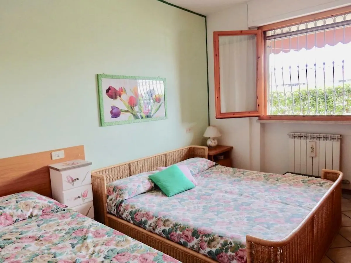 Appartamento Le Mimose Viareggio 0*,  Italy